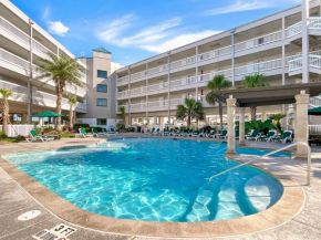 Cozy Galveston Beach Front Condo